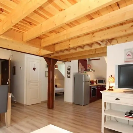 La Caleche Classe 3 Etoiles Apartment *